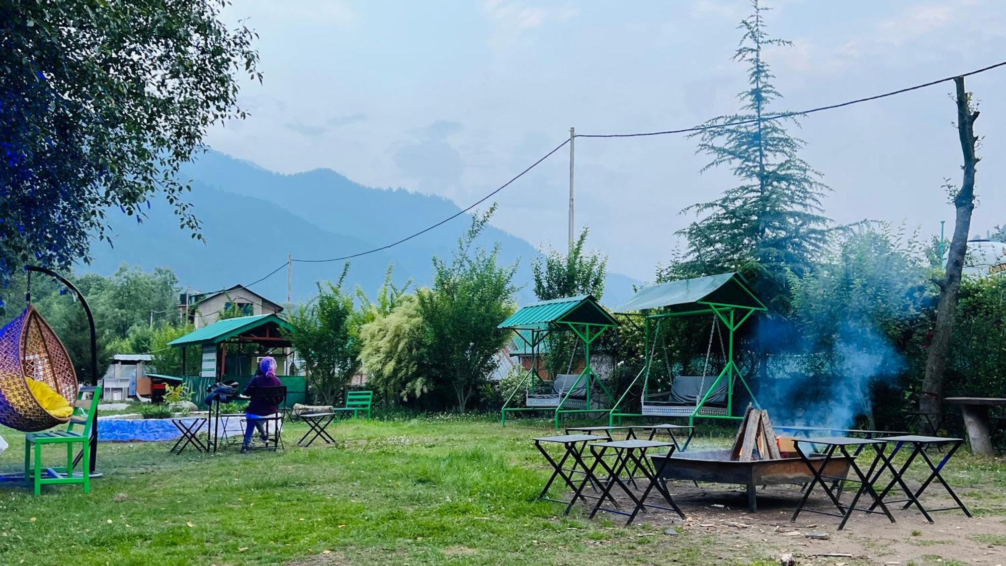 Himalayan Riverside Resort, Manali 外观 照片