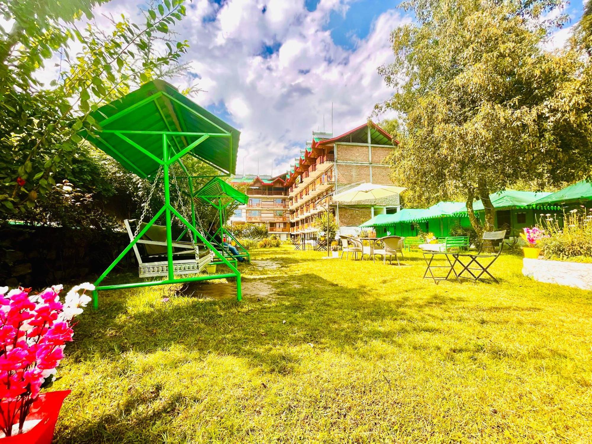Himalayan Riverside Resort, Manali 外观 照片