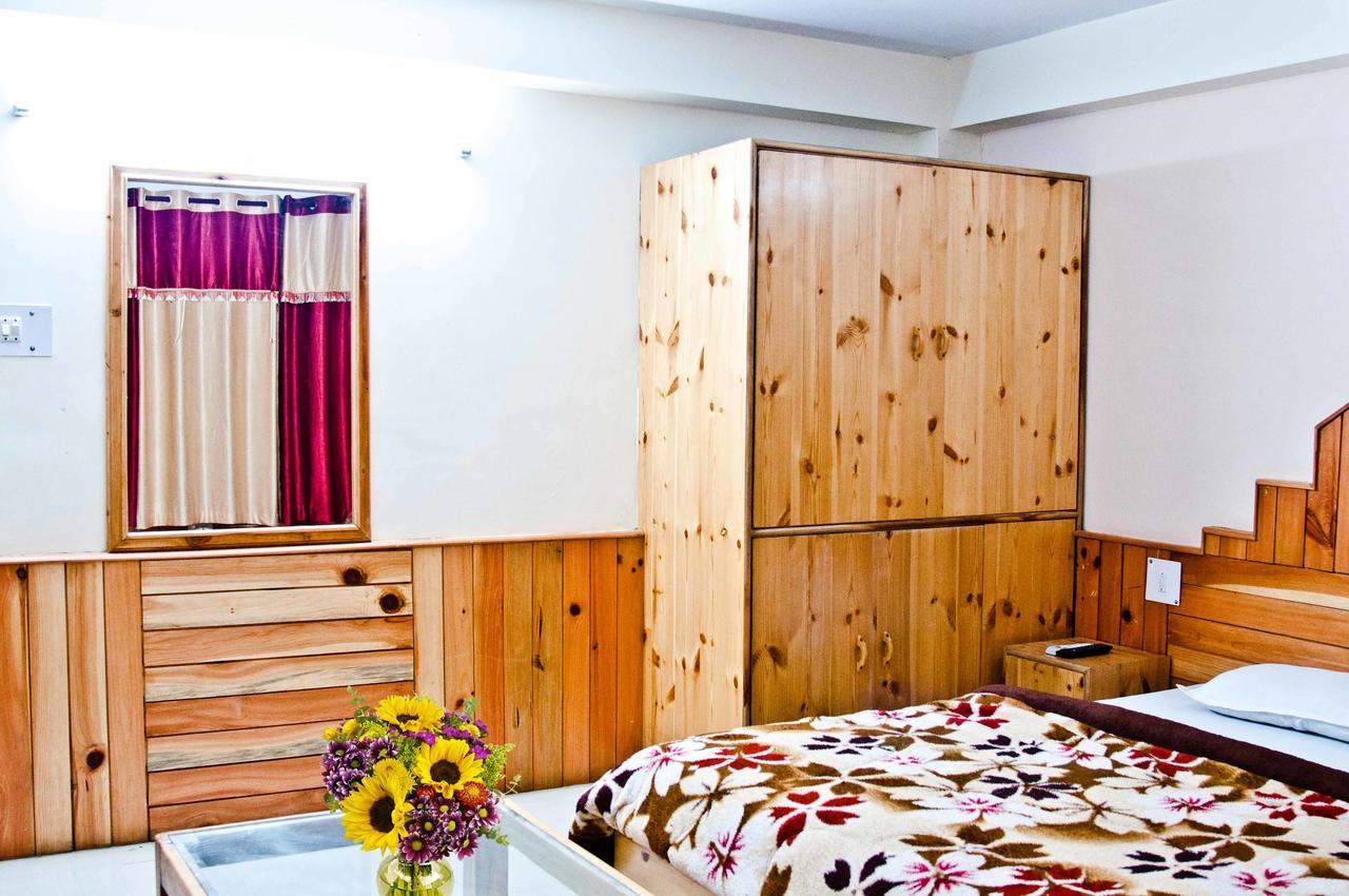 Himalayan Riverside Resort, Manali 外观 照片