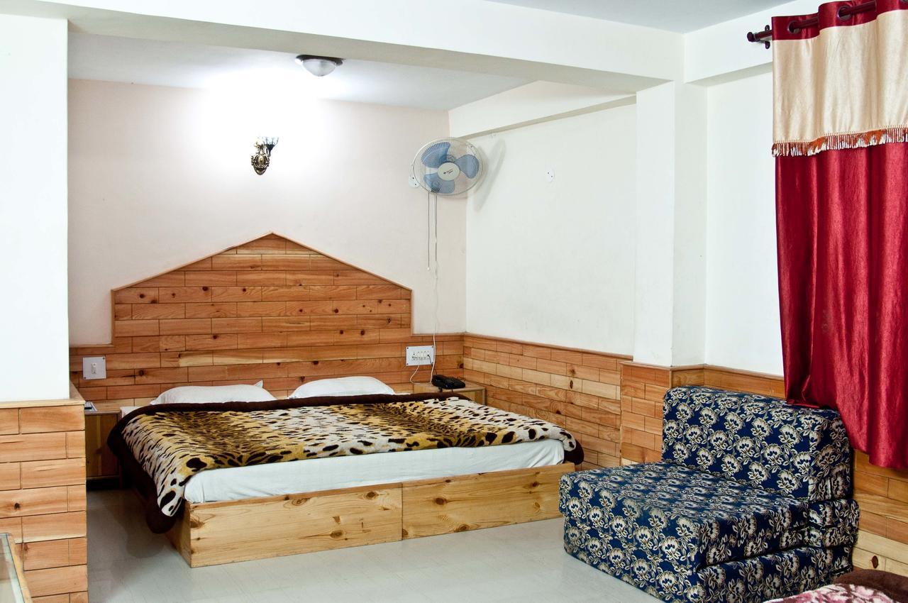 Himalayan Riverside Resort, Manali 外观 照片