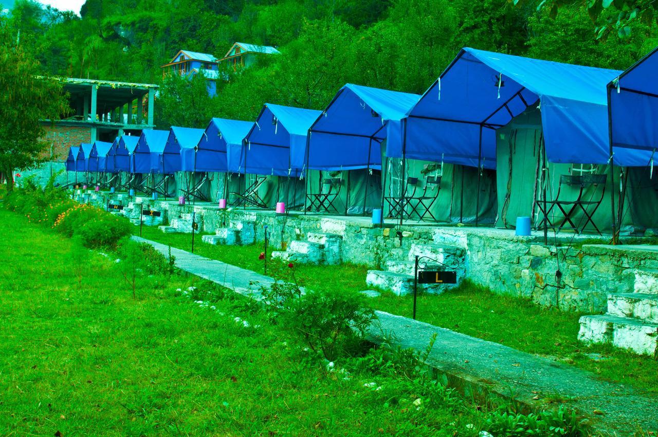 Himalayan Riverside Resort, Manali 外观 照片