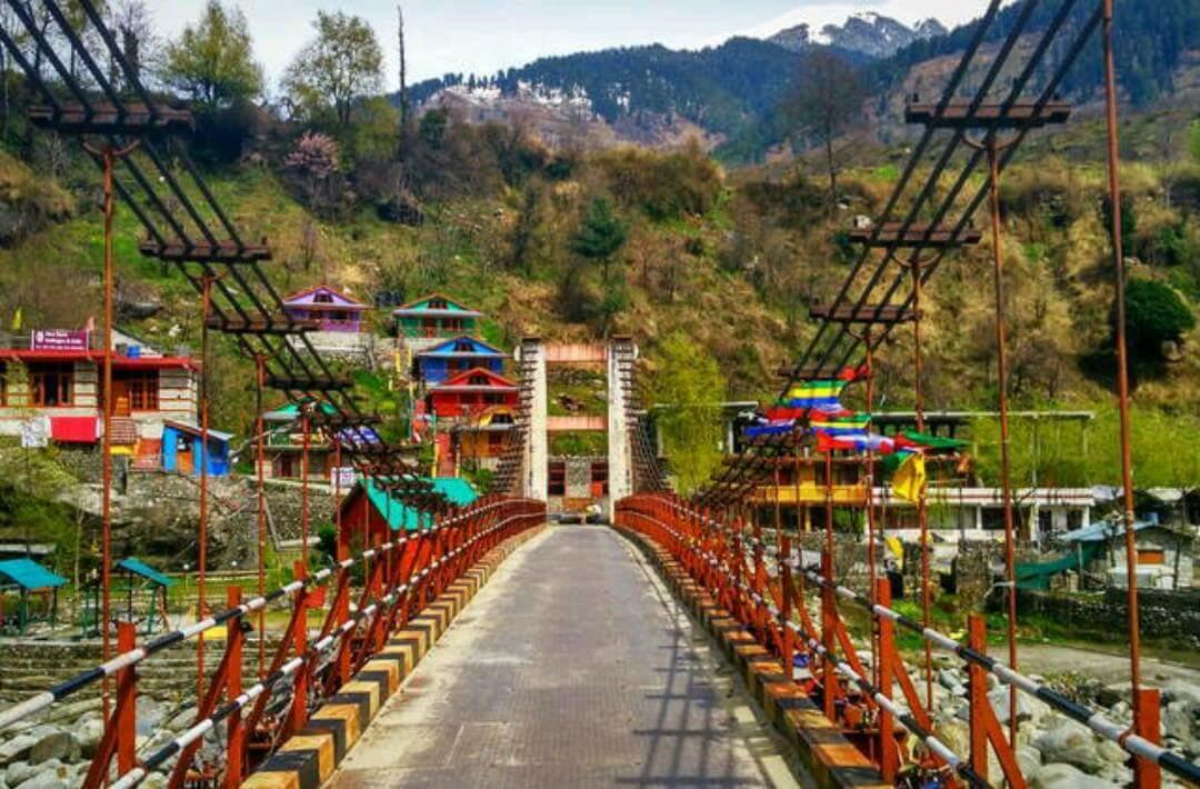 Himalayan Riverside Resort, Manali 外观 照片
